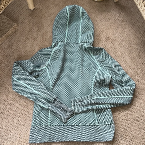 Mint Green and Black lulu full zip scuba - Picture 6 of 6
